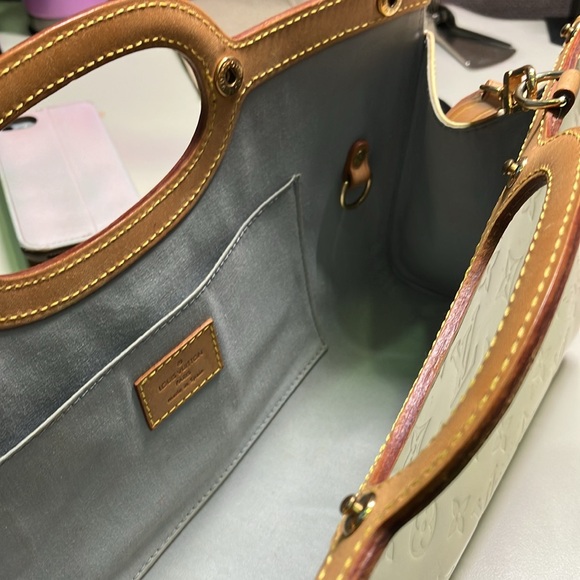 LV - Louis Vuitton Vernis Roxbury handbag with detachable strap.  Authenticated - Picture 7 of 14